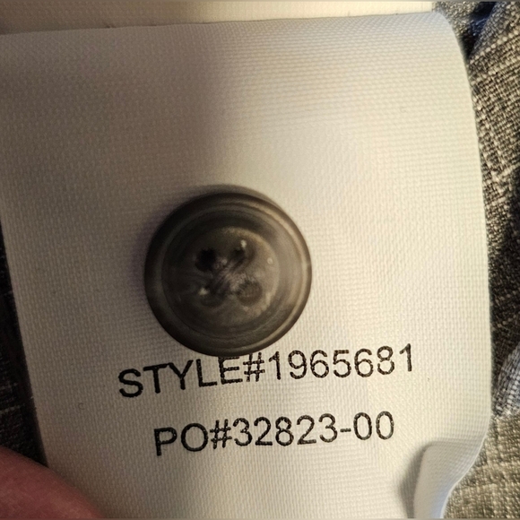 Prana Men's Garvan Long-Sleeve Button-Down Shirt, Charcoal, MED - Picture 13 of 15